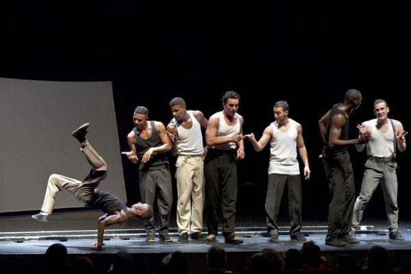 I &quot;POCKEMON CREW DANCE&quot; FANNO BALLARE IL PUBBLICO DEL TEATRO RISTORI